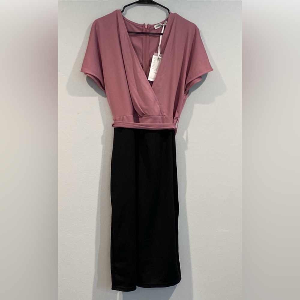 🔆SOLD🔆 Grace Karin Blush Pink and Black V-Neck Midi Dress - Size Extra Large XL